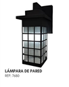 Lámpara de pared impermeable con pantalla de vidrio